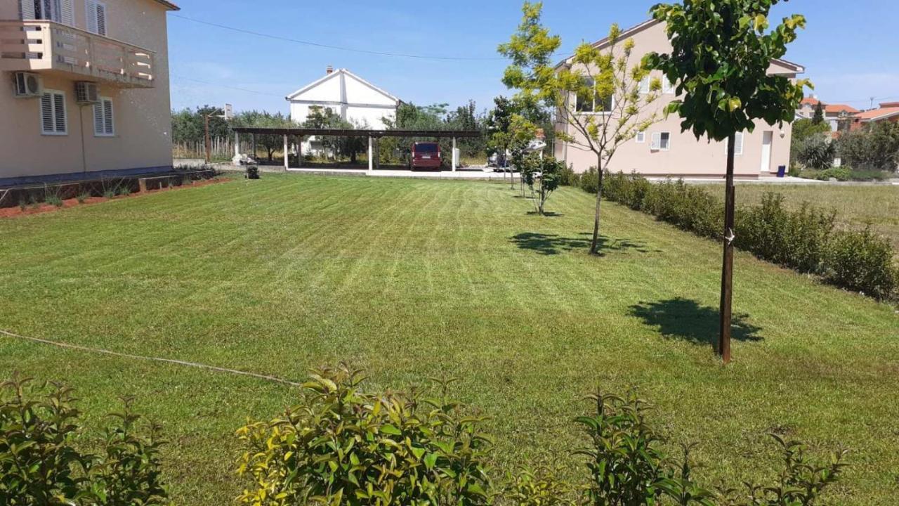 Apartmani Loli Ugljan Dış mekan fotoğraf
