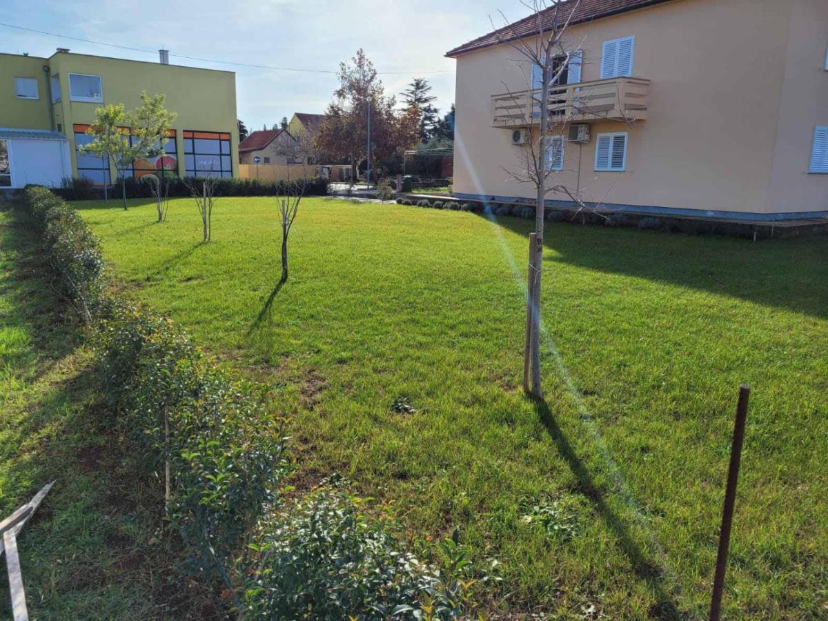 Apartmani Loli Ugljan Dış mekan fotoğraf